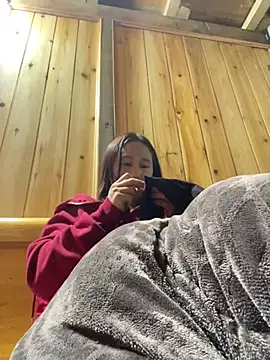 phungtiti online show from March 12, 2026, 12:38 am