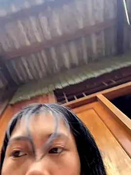 EmLy02 online show from October 4, 2025, 3:19 am