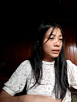 EmLy02 online show from September 28, 2025, 6:53 am