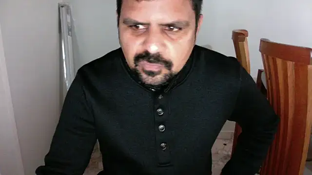 Snapshot of Diabloproducciones chatting on October 29, 2025, 11:53 am Diabloproducciones online show from October 29, 2025, 11:53 am