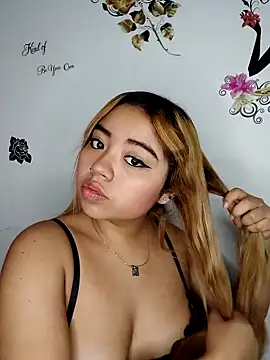 Emily  Hott online show from February 26, 2026, 12:05 pm