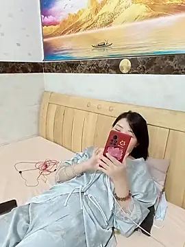 lingling5200 online show from September 24, 2025, 12:11 pm