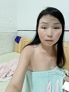 lingling5200 online show from September 13, 2025, 2:28 pm