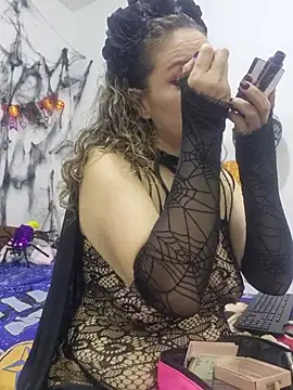 Nina vallon online show from October 31, 2025, 10:45 am