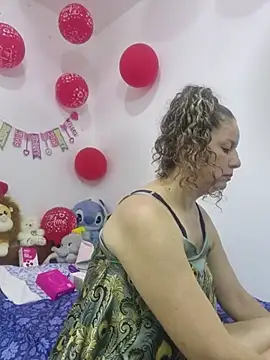 Snapshot of Nina_vallon chatting on February 7, 2026, 10:56 am Nina vallon online show from February 7, 2026, 10:56 am