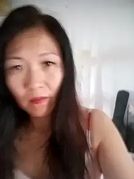 Snapshot of Joanna1122 chatting on September 24, 2025, 6:09 am Joanna1122 online show from September 24, 2025, 6:09 am