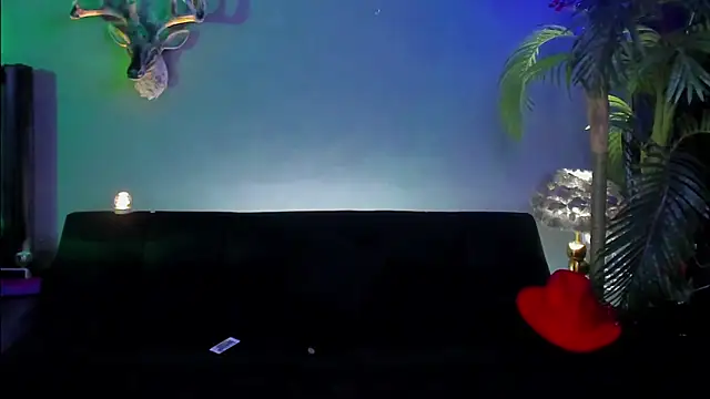 dennis cox1 online show from April 9, 2026, 1:07 am