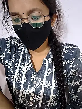 Snapshot of Lusty_fairy22 chatting on September 27, 2025, 9:15 am Lusty fairy22 online show from September 27, 2025, 9:15 am