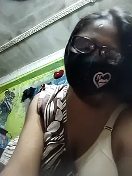 Snapshot of AVA55 chatting on October 8, 2025, 6:41 pm AVA55 online show from October 8, 2025, 6:41 pm