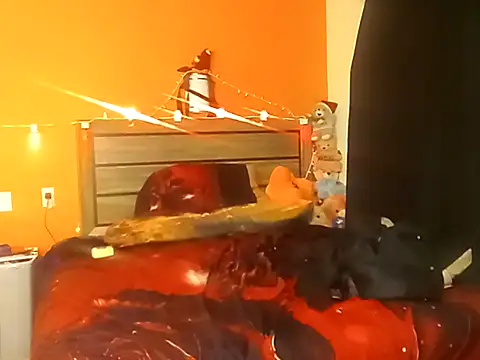 LusciousKandy online show from October 4, 2025, 11:56 am