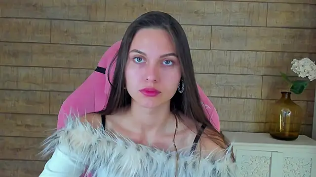 Snapshot of AlisaVersailles chatting on October 3, 2025, 4:03 am AlisaVersailles online show from October 3, 2025, 4:03 am