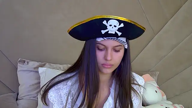 Snapshot of AlisaVersailles chatting on October 16, 2025, 4:15 pm AlisaVersailles online show from October 16, 2025, 4:15 pm