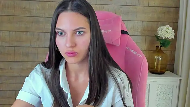 Snapshot of AlisaVersailles chatting on September 29, 2025, 4:45 pm AlisaVersailles online show from September 29, 2025, 4:45 pm