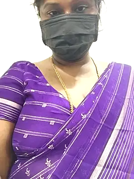 Snapshot of chaitara-reddy chatting on July 8, 2026, 11:33 am chaitara-reddy online show from July 8, 2026, 11:33 am