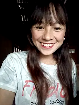 Snapshot of Mini3333 chatting on October 20, 2025, 12:45 am Mini3333 online show from October 20, 2025, 12:45 am