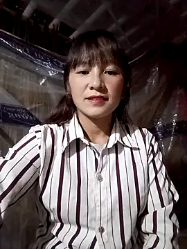 Snapshot of Mini3333 chatting on October 19, 2025, 12:41 pm Mini3333 online show from October 19, 2025, 12:41 pm