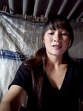 Snapshot of Mini3333 chatting on October 6, 2025, 12:06 pm Mini3333 online show from October 6, 2025, 12:06 pm