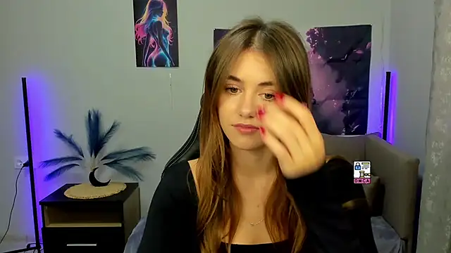 TracySpark online show from October 17, 2025, 6:39 am