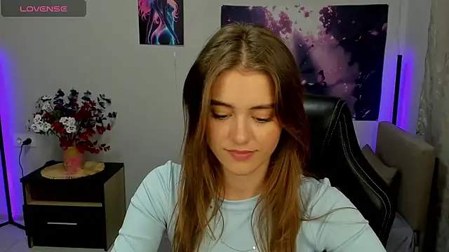 TracySpark online show from September 19, 2025, 8:40 am