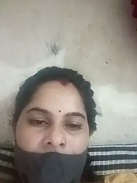 Snapshot of JULEE-740 chatting on September 20, 2025, 3:39 pm JULEE-740 online show from September 20, 2025, 3:39 pm