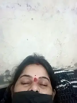 Snapshot of JULEE-740 chatting on September 27, 2025, 4:29 am JULEE-740 online show from September 27, 2025, 4:29 am