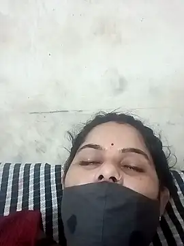 Snapshot of JULEE-740 chatting on September 16, 2025, 10:44 pm JULEE-740 online show from September 16, 2025, 10:44 pm