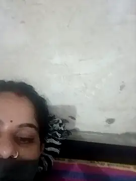 Snapshot of JULEE-740 chatting on September 25, 2025, 3:18 pm JULEE-740 online show from September 25, 2025, 3:18 pm