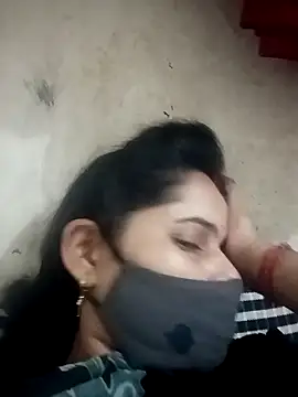 Snapshot of JULEE-740 chatting on September 21, 2025, 5:45 am JULEE-740 online show from September 21, 2025, 5:45 am