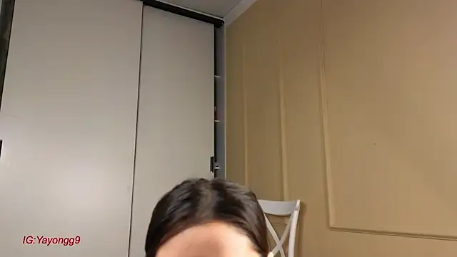 Snapshot of yayongg chatting on October 5, 2025, 1:24 pm yayongg online show from October 5, 2025, 1:24 pm