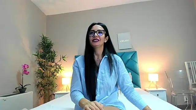 HaileyVice online show from September 23, 2025, 5:58 am