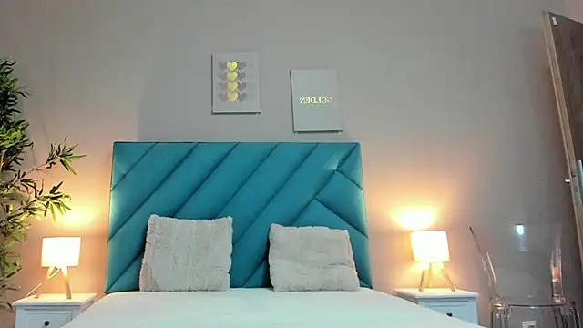 HaileyVice online show from October 23, 2025, 5:50 am