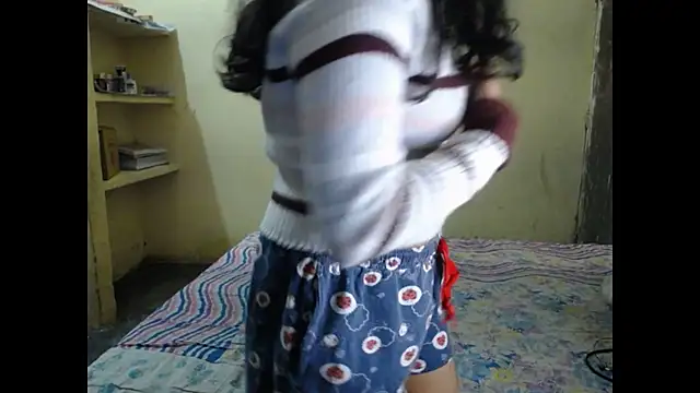 Snapshot of Vanya_7 chatting on October 11, 2025, 5:58 pm Vanya 7 online show from October 11, 2025, 5:58 pm