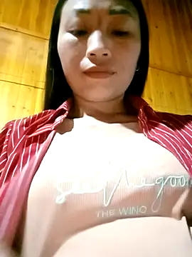 lucybaby00 online show from March 22, 2026, 11:01 am