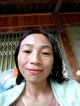lucybaby00 online show from September 14, 2025, 9:53 am