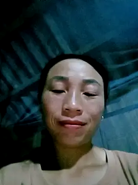 lucybaby00 online show from September 17, 2025, 10:01 pm