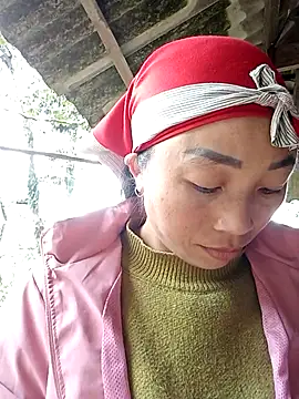 lucybaby00 online show from November 22, 2025, 6:34 am