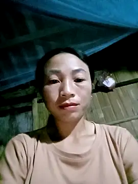 lucybaby00 online show from September 13, 2025, 9:48 pm