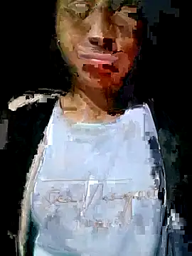 lucybaby00 online show from November 2, 2025, 11:32 pm