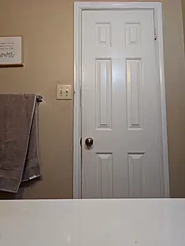 Snapshot of mrdaddy1984 chatting on February 20, 2025, 3:52 pm mrdaddy1984 online show from February 20, 2025, 3:52 pm