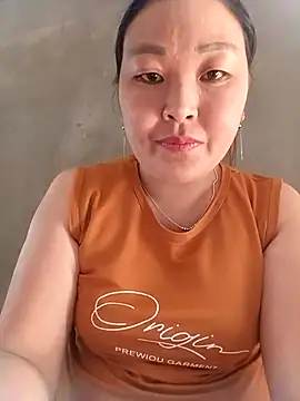 Snapshot of phunphun chatting on October 18, 2025, 2:24 am phunphun online show from October 18, 2025, 2:24 am