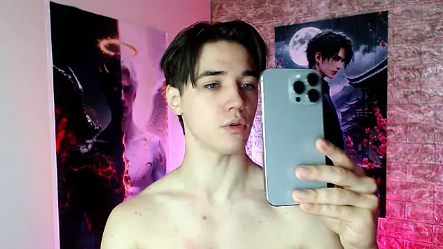 Snapshot of AlphaDevil11 chatting on October 16, 2025, 8:00 am AlphaDevil11 online show from October 16, 2025, 8:00 am