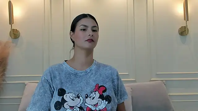 gabysanta  online show from June 11, 2026, 1:41 pm