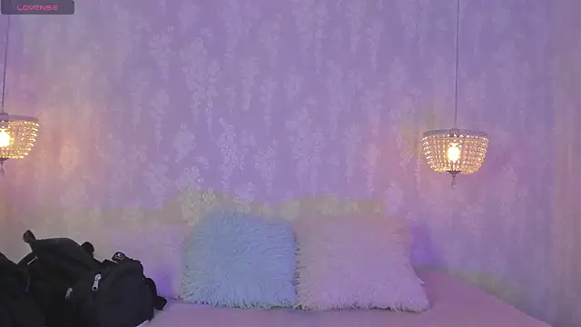 Snapshot of shumy_angels chatting on October 5, 2025, 6:15 am shumy angels online show from October 5, 2025, 6:15 am