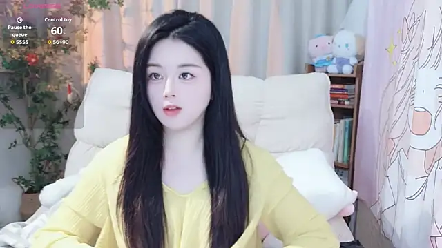 SweetTease2025 online show from October 30, 2025, 3:31 pm