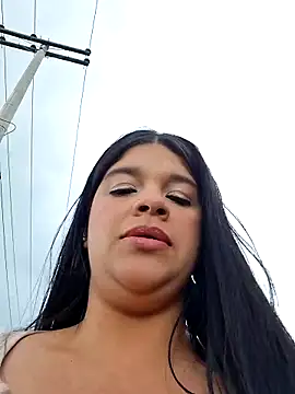 Snapshot of Eiimy_pretty chatting on November 12, 2025, 8:01 pm Eiimy pretty online show from November 12, 2025, 8:01 pm