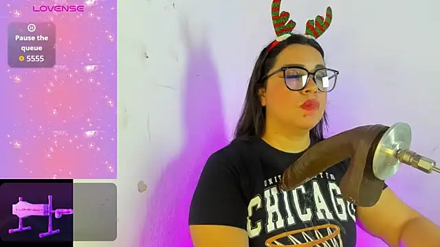 Alanna-sloppy online show from December 3, 2025, 4:13 am