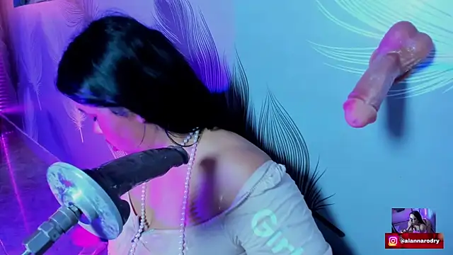 Alanna-sloppy online show from October 17, 2025, 11:06 pm