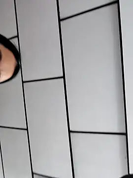 Anahibella online show from October 20, 2025, 6:52 pm