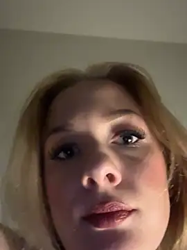 DaryaDoll online show from March 29, 2026, 11:28 pm