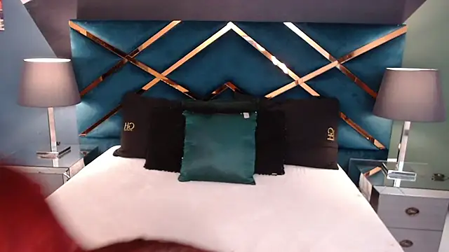 Snapshot of Luciegh_ chatting on October 17, 2025, 11:23 am Luciegh  online show from October 17, 2025, 11:23 am